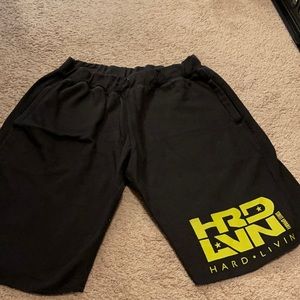 Monsta shorts